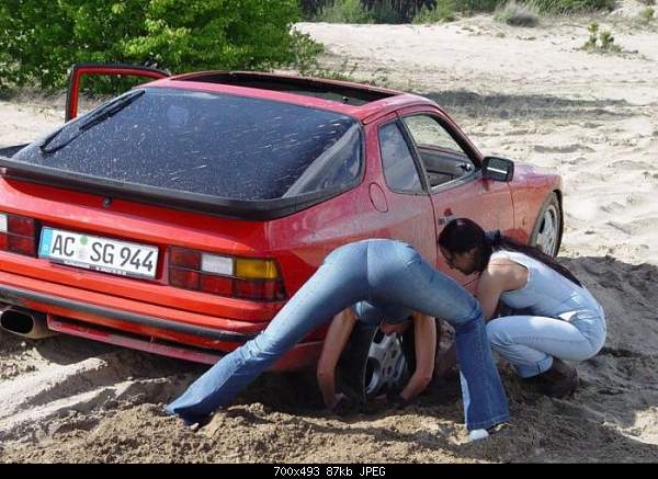 Click image for larger version. 

Name:	car girls_20.jpg 
Views:	79 
Size:	86.7 KB 
ID:	14033