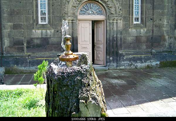 Click image for larger version. 

Name:	100_2067.jpg 
Views:	316 
Size:	198.6 KB 
ID:	14844