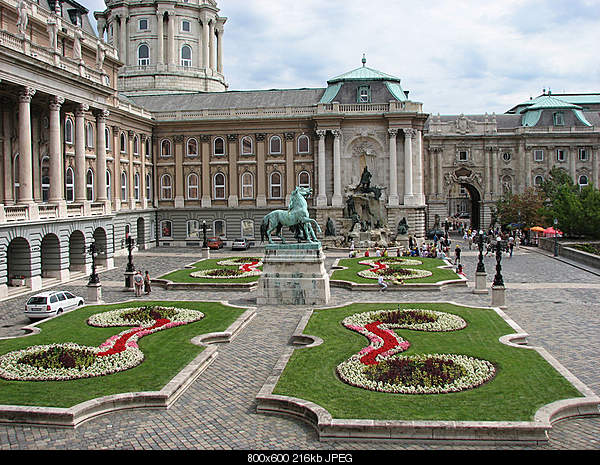 Click image for larger version. 

Name:	Friday July 30, 2010 Budapest , Hungary.jpg‎ 
Views:	77 
Size:	216.1 KB 
ID:	17543