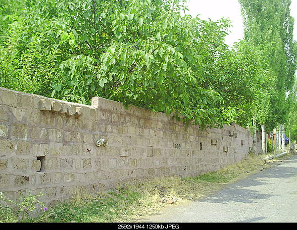 Click image for larger version. 

Name:	PICT0044.JPG 
Views:	479 
Size:	1.22 MB 
ID:	17946