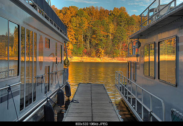Click image for larger version. 

Name:	Sunday October 24, 2010 Watauga Lake, TN.jpg‎ 
Views:	64 
Size:	195.7 KB 
ID:	19990