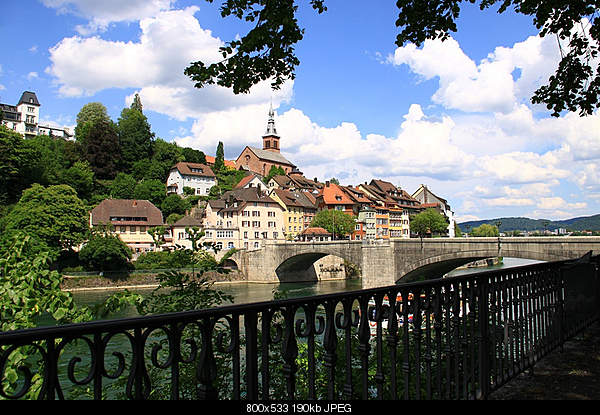 Click image for larger version. 

Name:	Saturday May 21, 2011 — Laufenburg, Switzerland.jpg‎ 
Views:	46 
Size:	190.0 KB 
ID:	26771