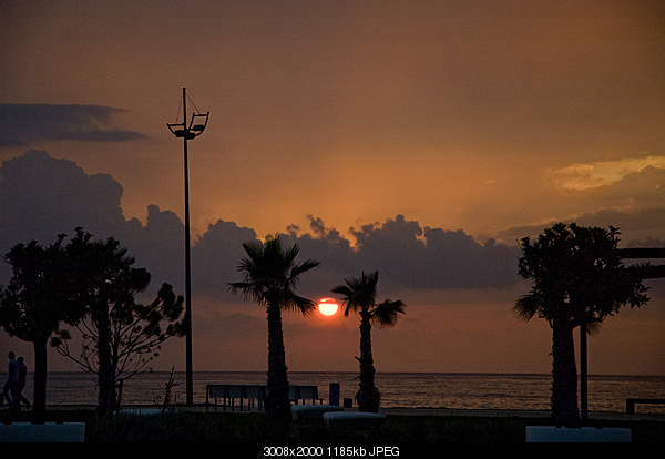 Click image for larger version. 

Name:	DSC_1991.JPG 
Views:	41 
Size:	1.16 MB 
ID:	27415