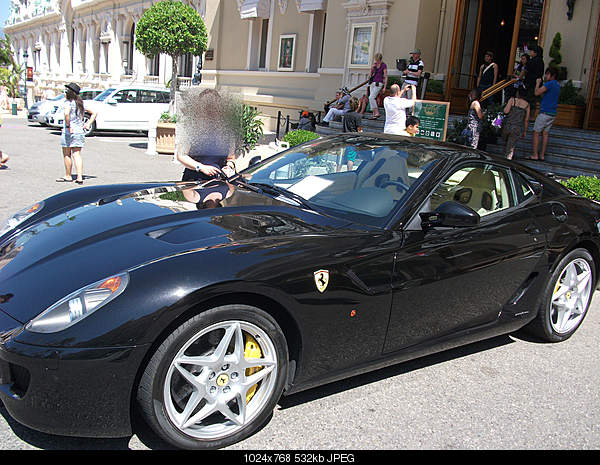 Click image for larger version. 

Name:	6082887153_cc4a121d1a_b...Ferrari.jpg‎ 
Views:	76 
Size:	531.7 KB 
ID:	27581