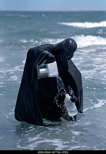 Click image for larger version. 

Name:	db_vader.jpg 
Views:	119 
Size:	4.76 MB 
ID:	29380