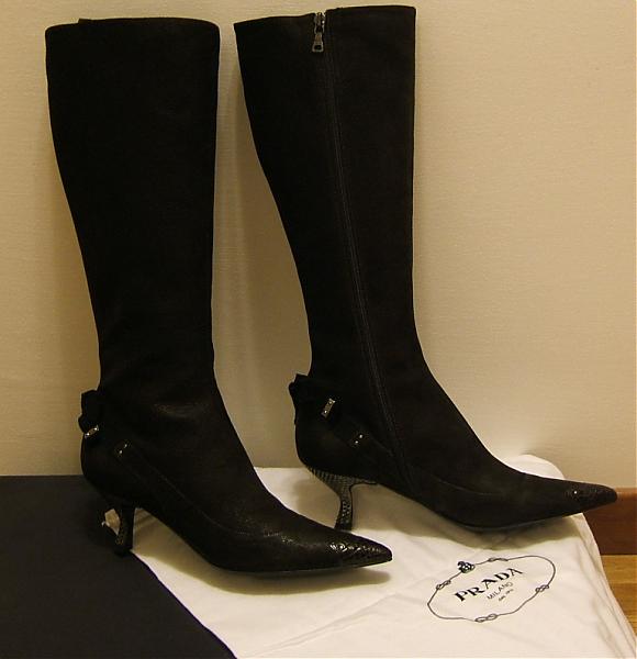 Name:  prada.jpg
Views: 418
Size:  30.1 KB