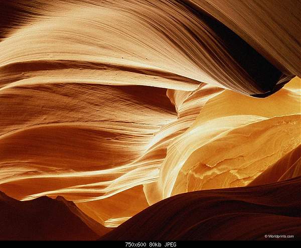 Click image for larger version. 

Name:	curving_rock_1.jpg 
Views:	161 
Size:	80.3 KB 
ID:	620
