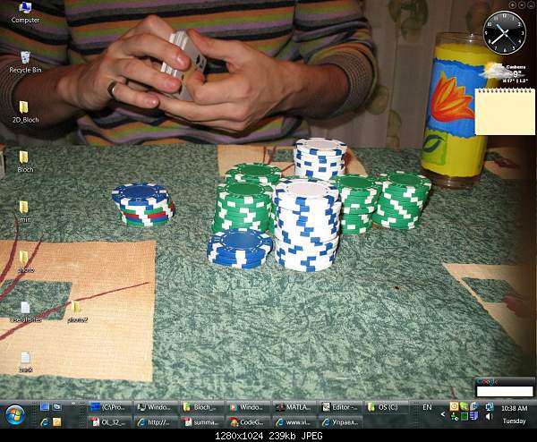 Click image for larger version. 

Name:	desk.jpg 
Views:	59 
Size:	239.3 KB 
ID:	6532